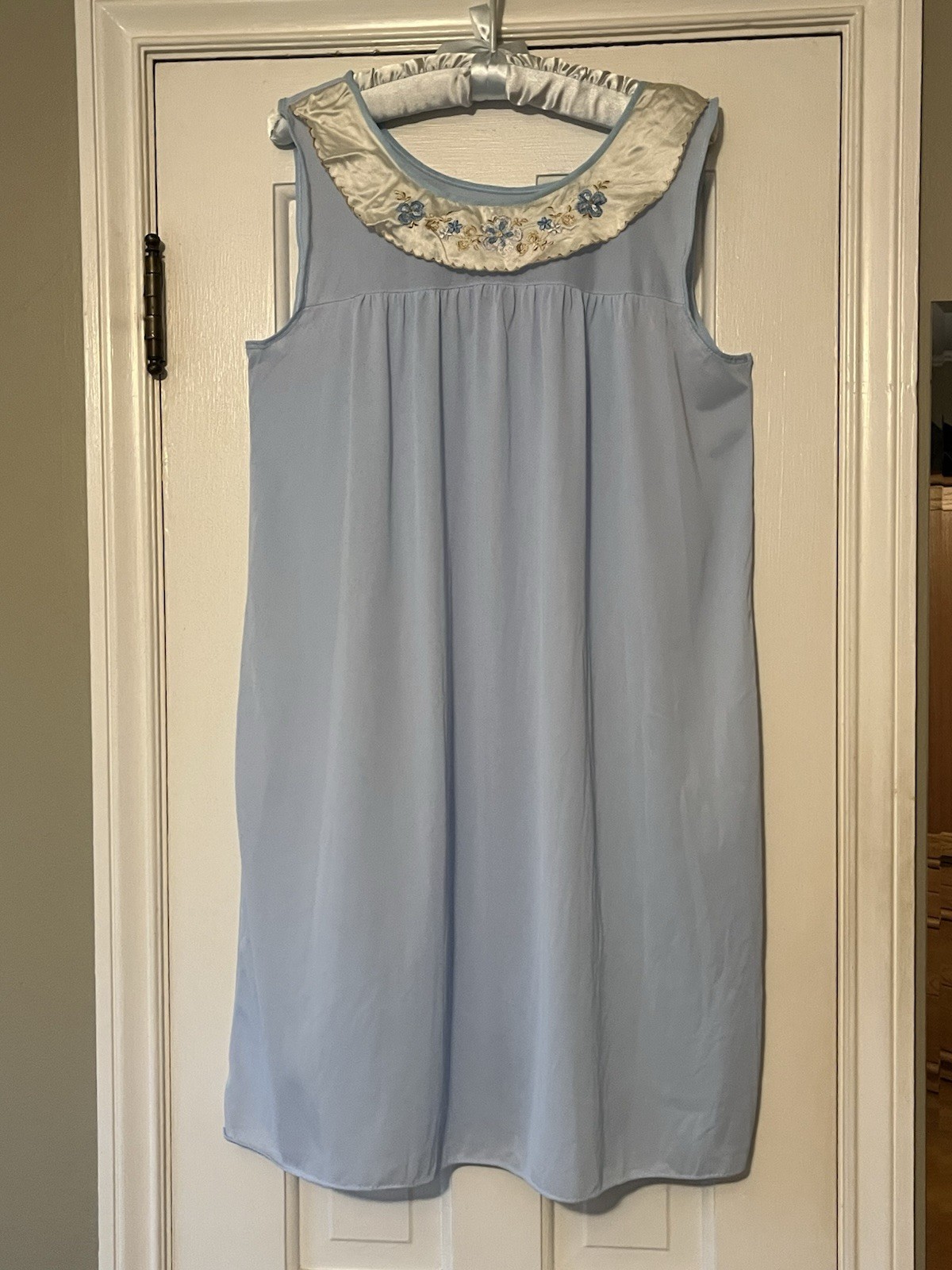 Vintage 1960s Philmaid Blue Nylon Nightie w/Satin Embroidered Trim Size Large