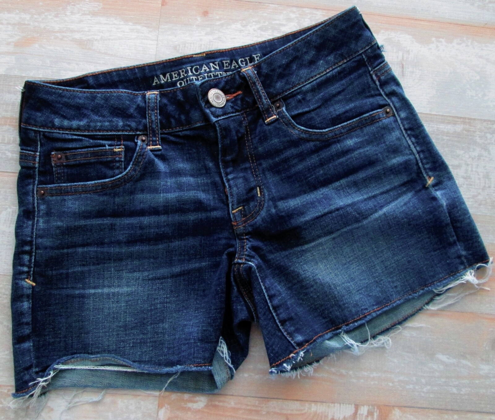 AMERICAN EAGLE SHORTIE SUPER SUPER STRETCH DENIM SHORTS WOMENS SZ 2 FREE SHIP!