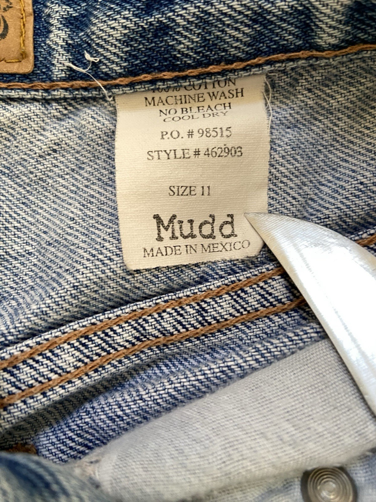 Vintage Y2K 2000s Mudd Side Stripe Low Rise Flare Jeans Denim 11 Distressed 29”