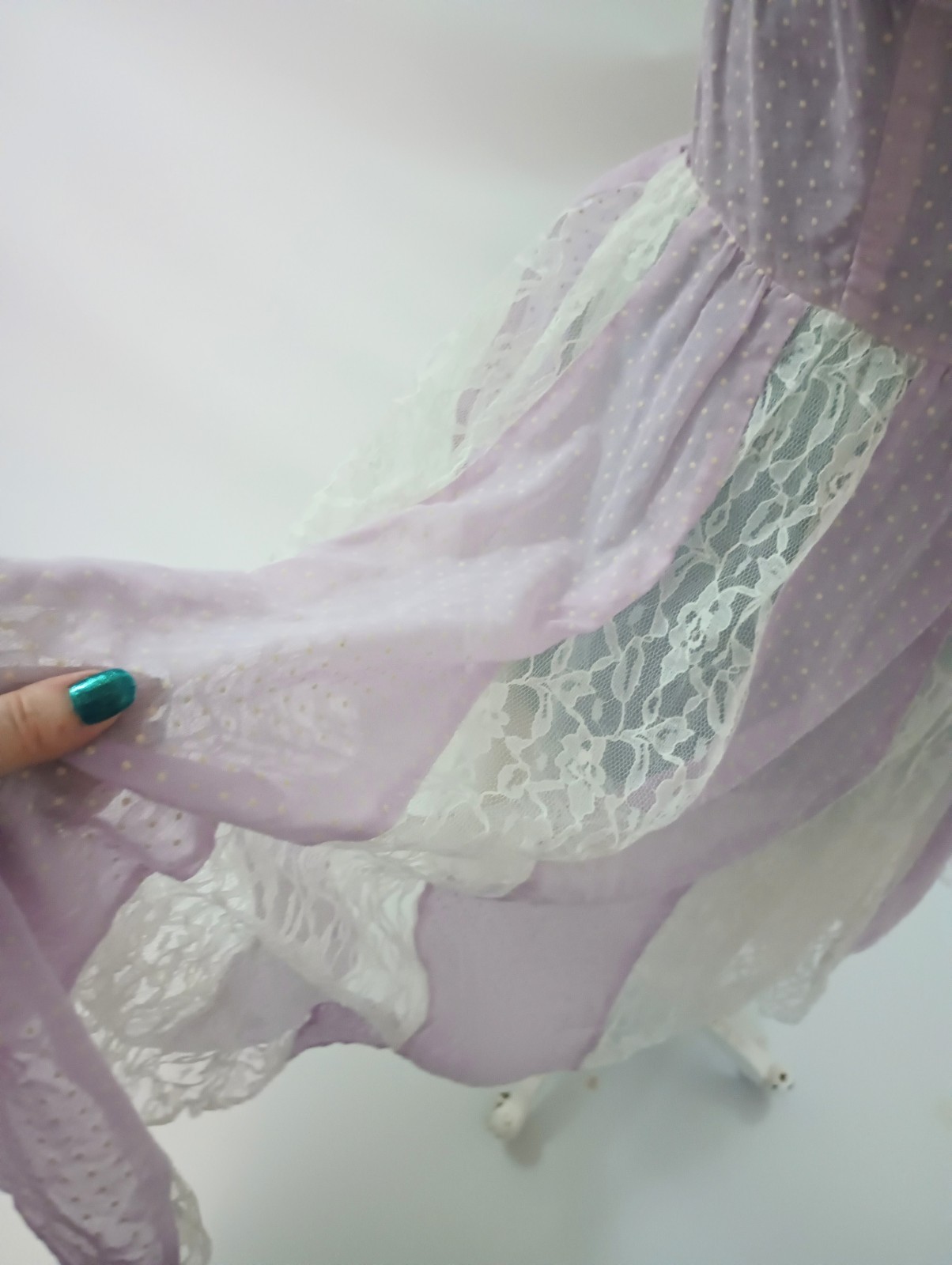 Soft Purple Lilac Cottagecore Polka Dot And Lace Vintage 1970s Dress Small XS