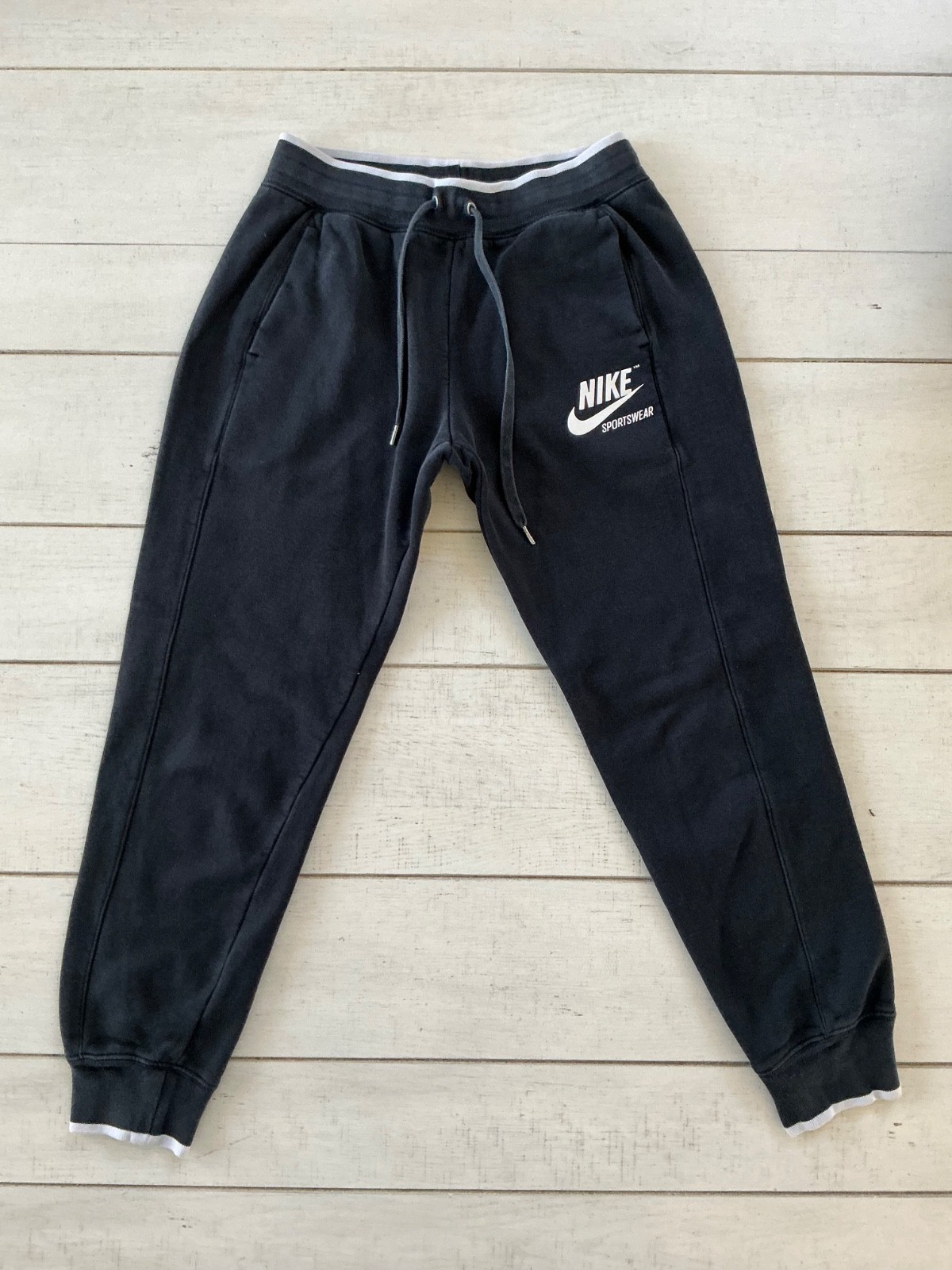 Vintage Women’s Nike Sportswear Jogger Sweatpants Size Small 90s Activewear