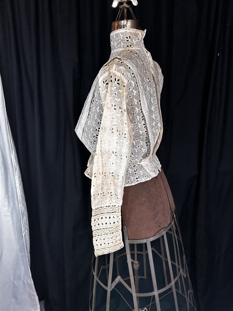 antique blouse white eyelet Victorian Edwardian bust 34 high neck original 1880