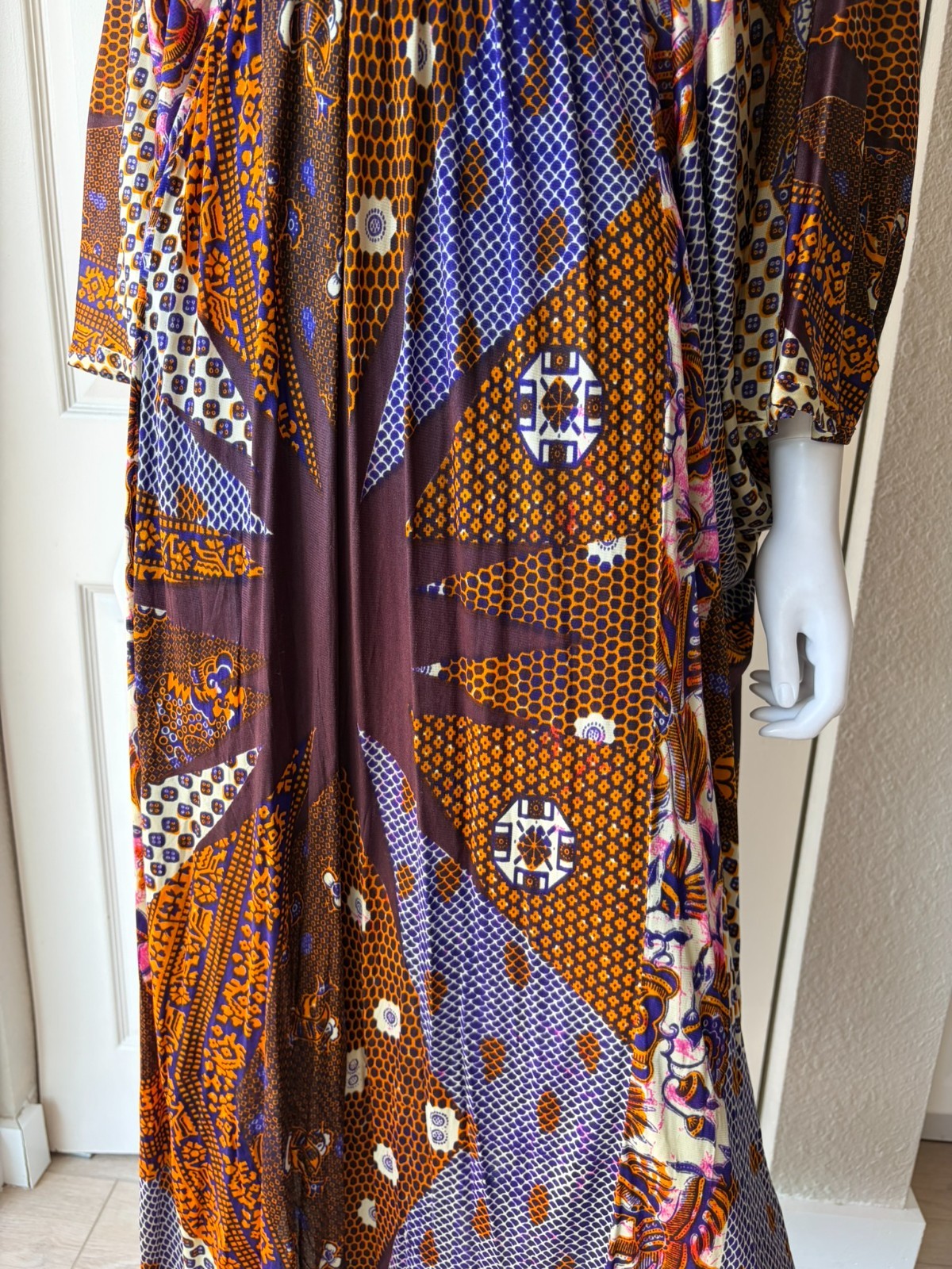 Vintage 70&rsquo;s Colorful Pattern Kaftan Maxi Dress