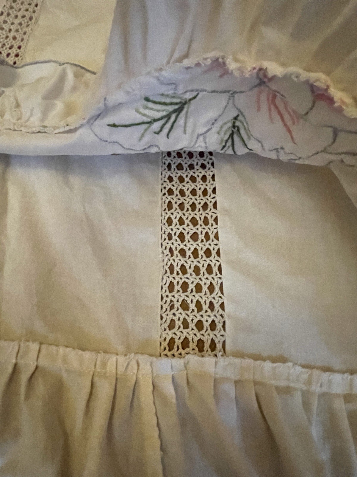 Handmade Tunic Embroidered Tablecloth M/L White Sleeveless