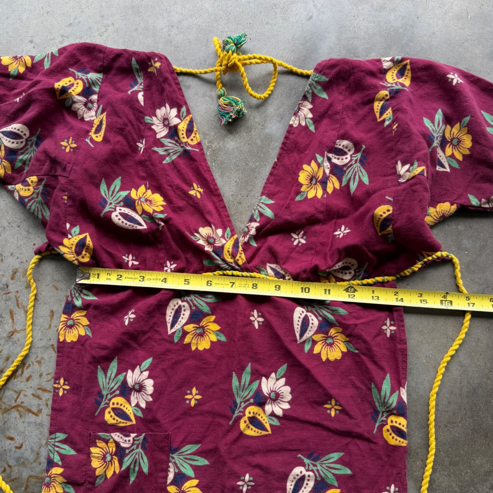 VTG 60s/70s Hippie Floral Cotton Tunic Top Boho Tassel Tie Deep V Neck Small