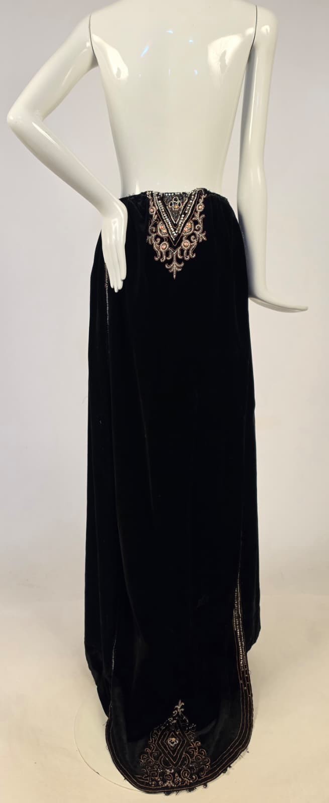 ANTIQUE EDWARDIAN BLACK VELVET SKIRT W BEADING + ROUNDED TRAIN – AS ACQUIRED