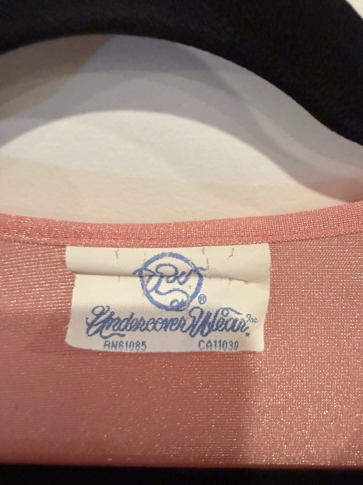 Vintage Undercover Wear Pink Bed Jacket Lingerie Robe Lace Trim Button Front