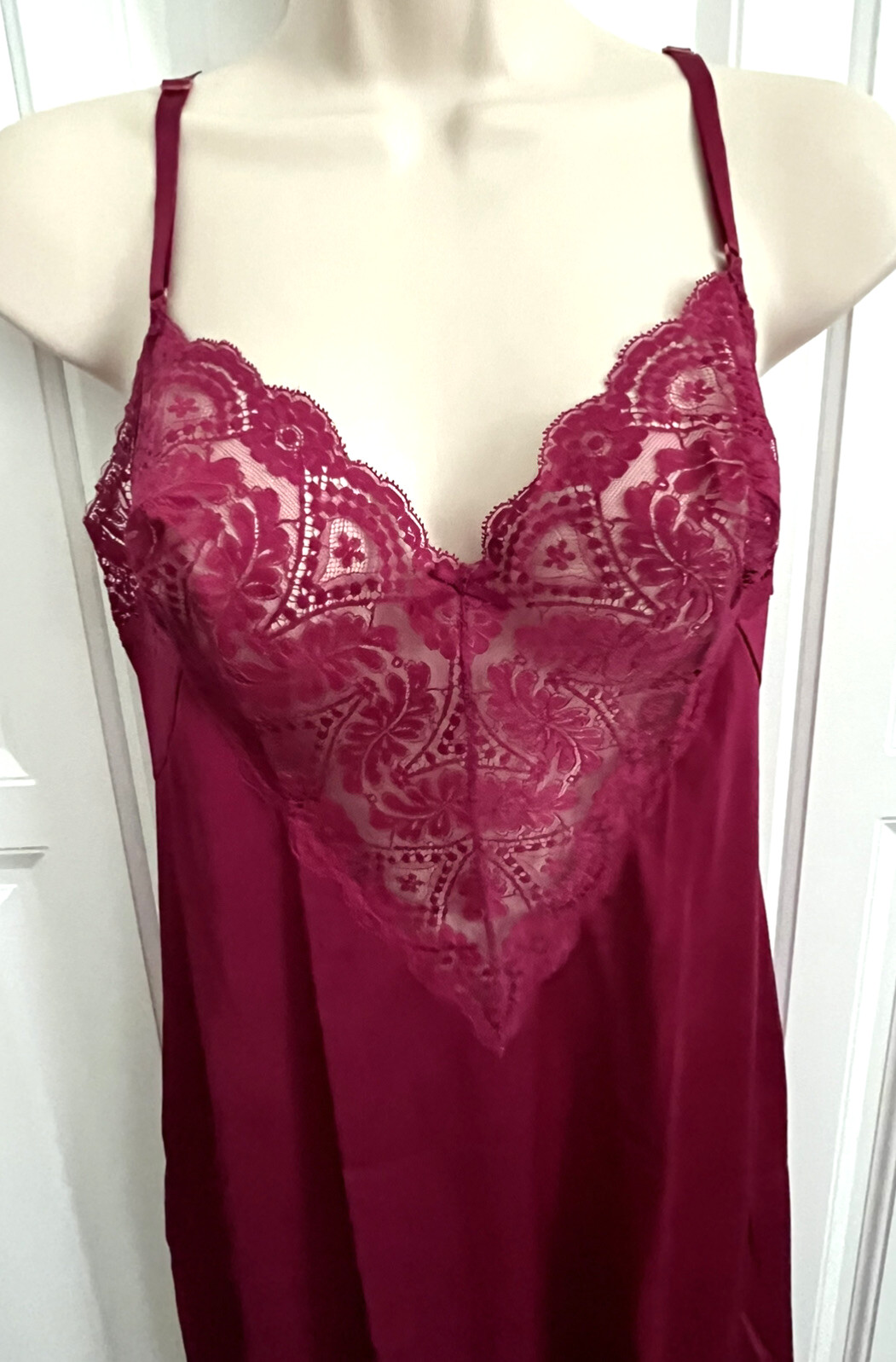 Vintage Full Slip Vassarette S Underneath It All Maroon Satin Lingerie Intimates