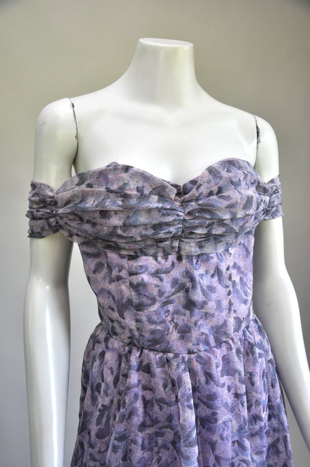 Vintage 1950s Purple Printed Off Shoulder Maxi Party Prom Dress Bridal Feminine