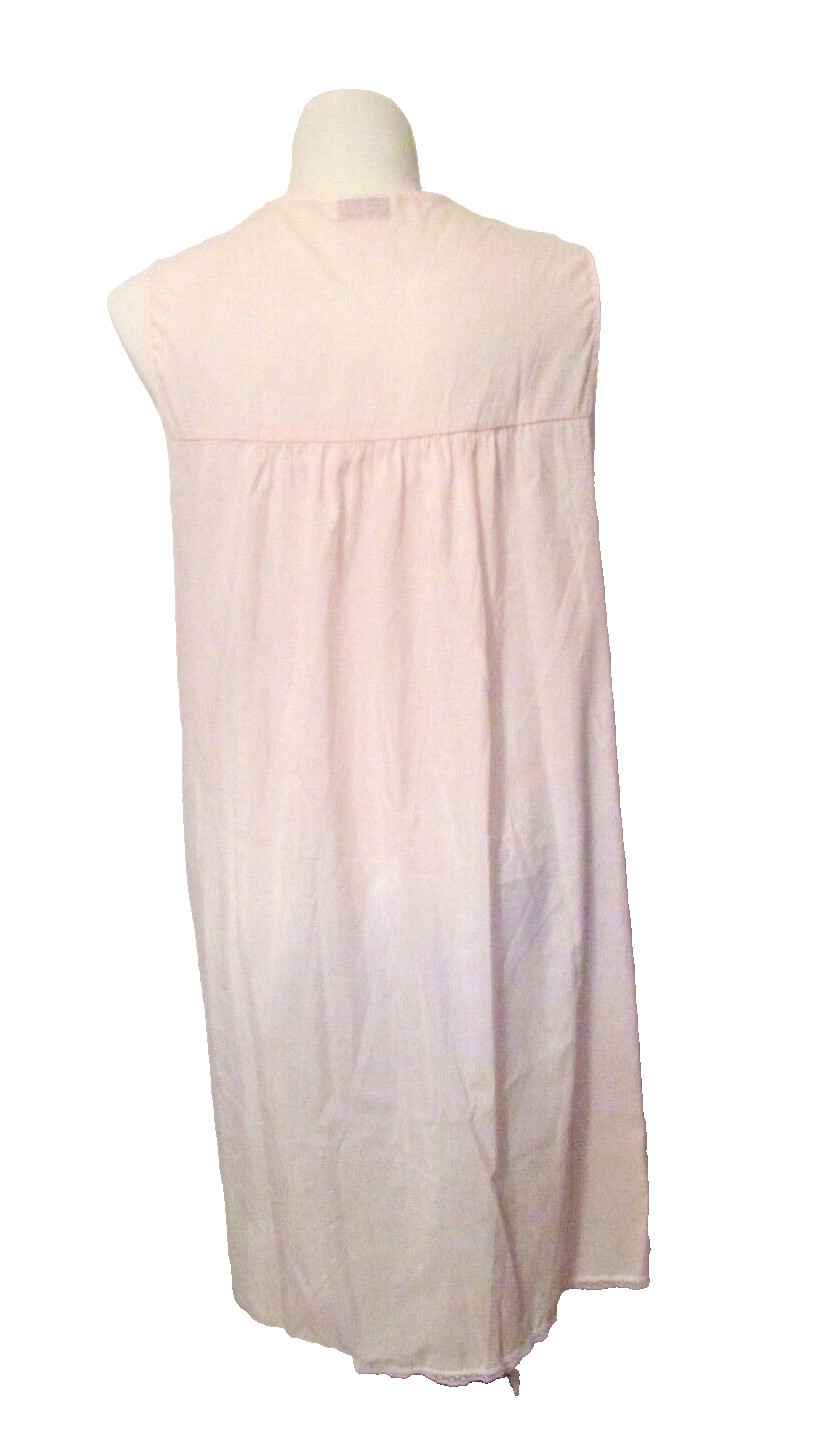 Vanity Fair Polyester/Nylon/Cotton Soft Blend Embroidered Nightgown 1X USA made