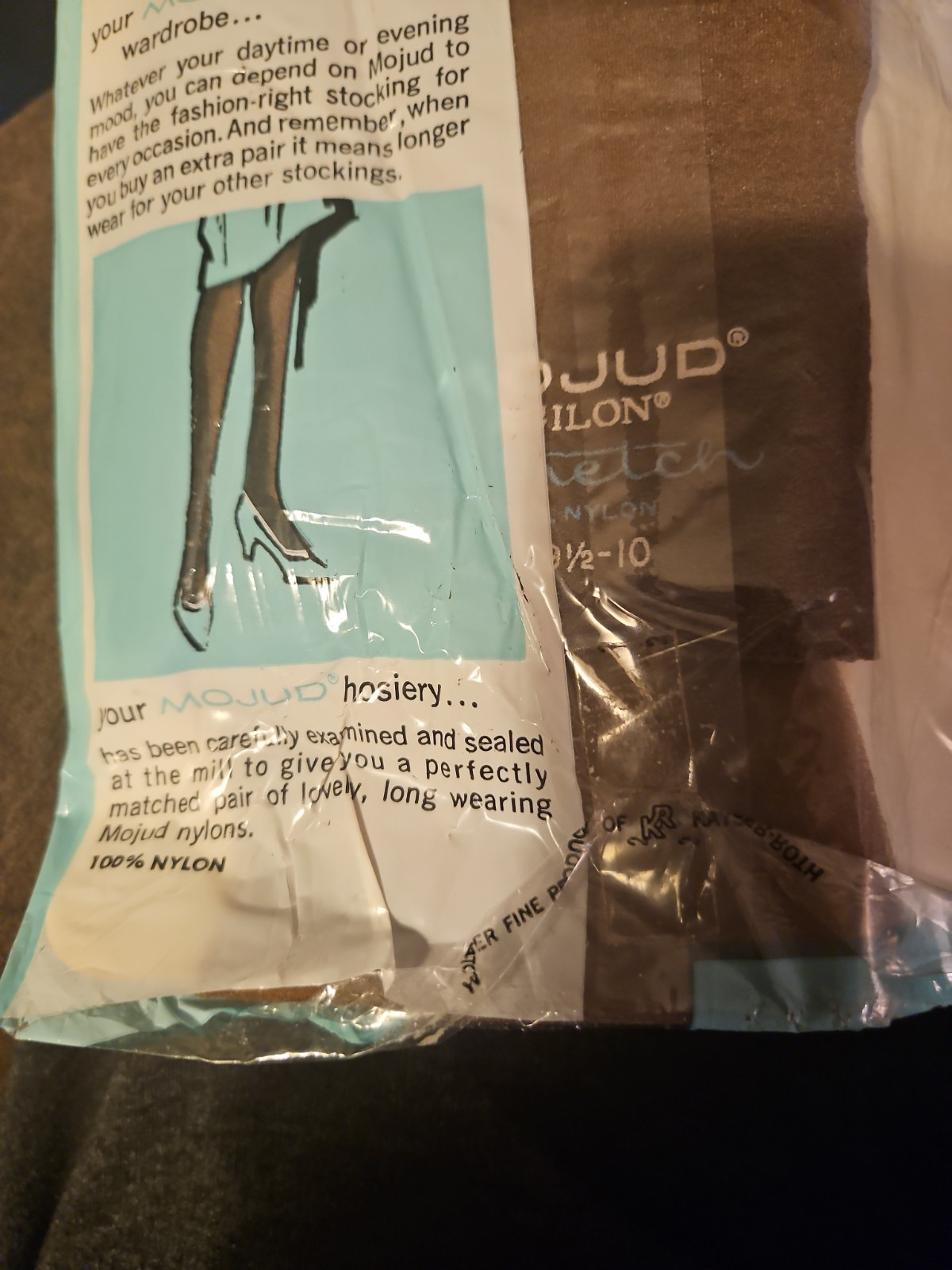 Vintage Mojud Stretch Agilon Nylon Stockings Size B Fits 9.5-10 BROWN CRISP