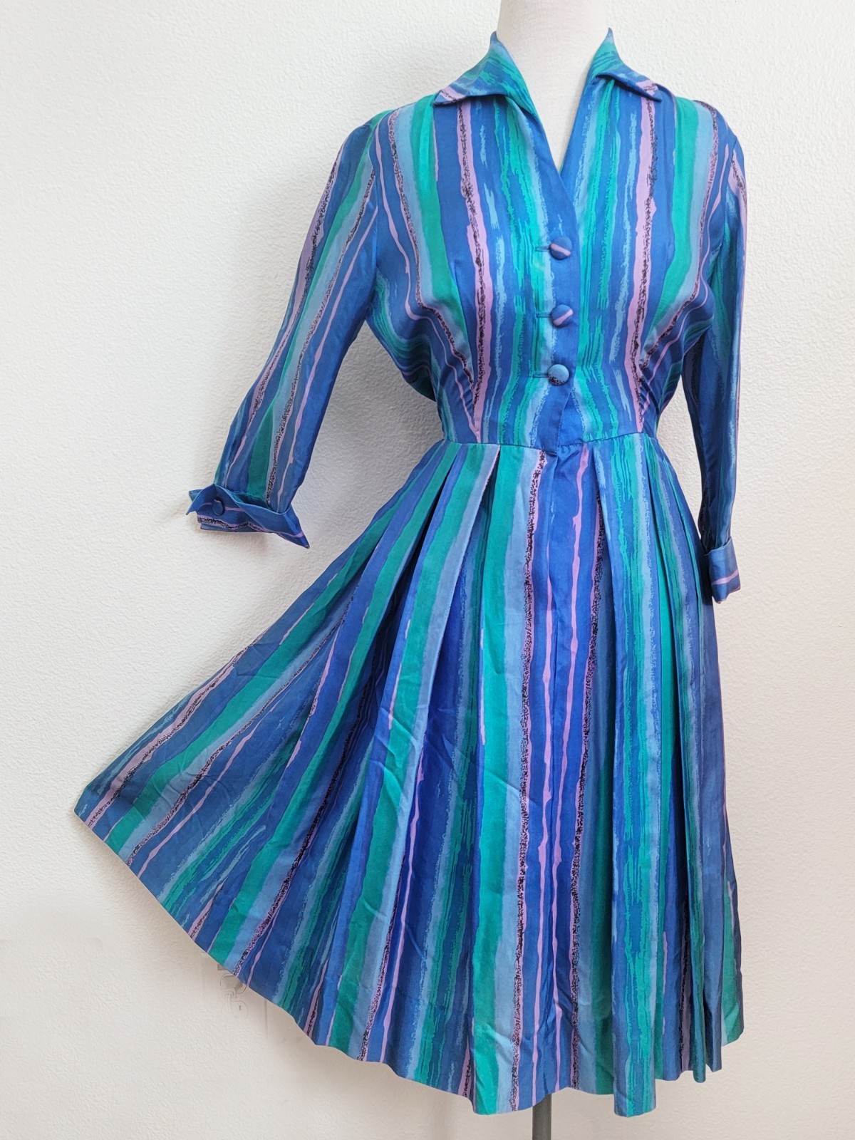 Unworn 1950s Vintage Julie Miller SILK Shirtwaist DRESS Vivid BLUES XS-S