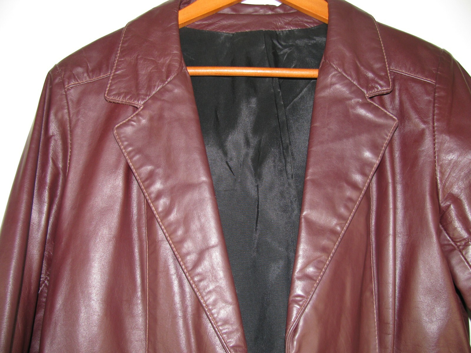 1980s Jacket Burgandy Blazer GENERAL LEATHER of NEW YORK Boutique Size S / M