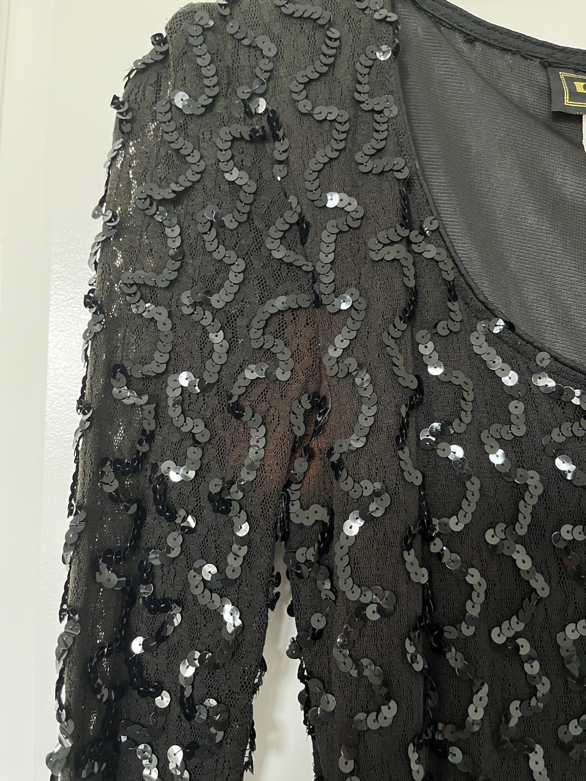 black vintage LA Glo long-sleeve sequin dress size 7/8