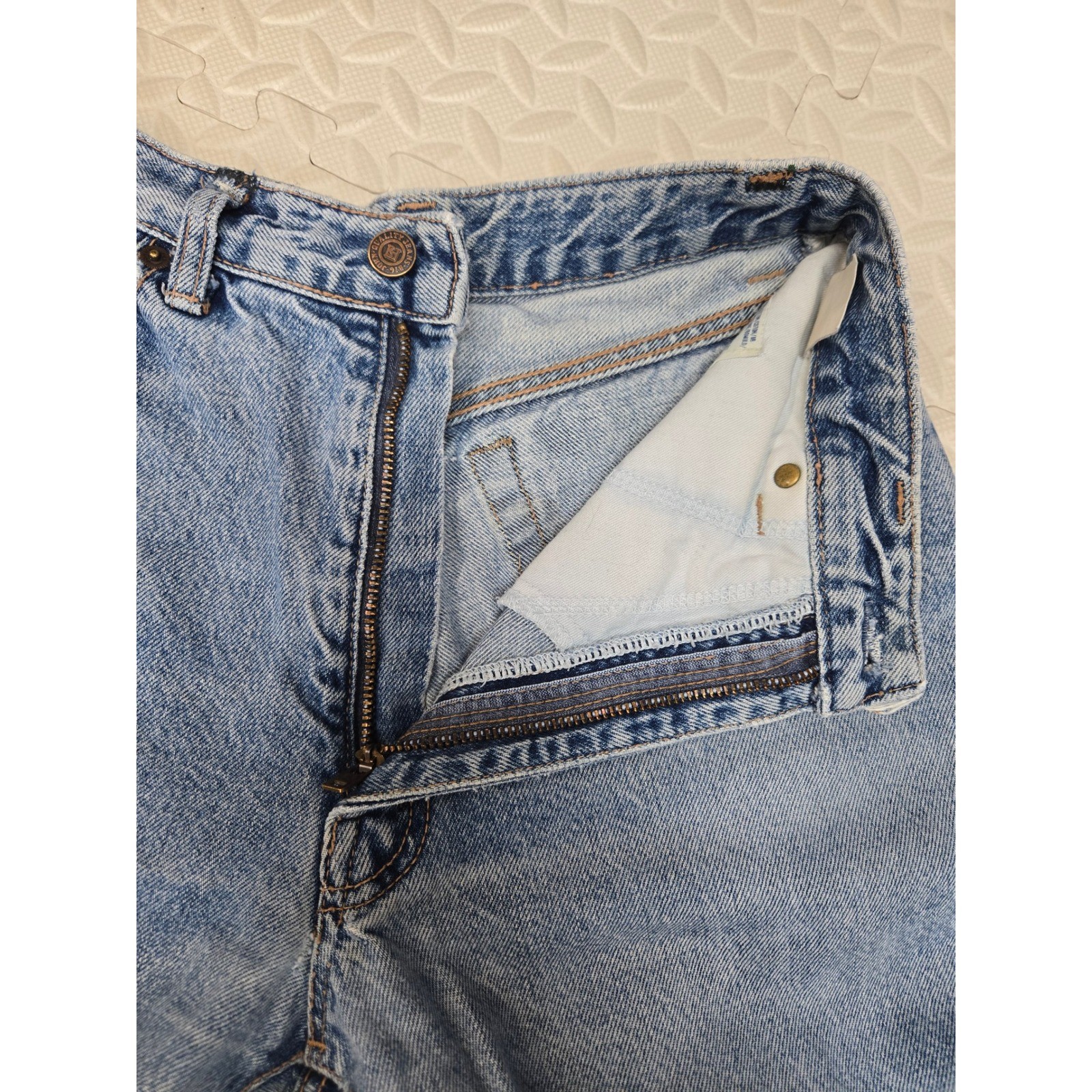Big John Extra Vintage High Waisted Jeans Blue Medium Wash Made in Japan 25