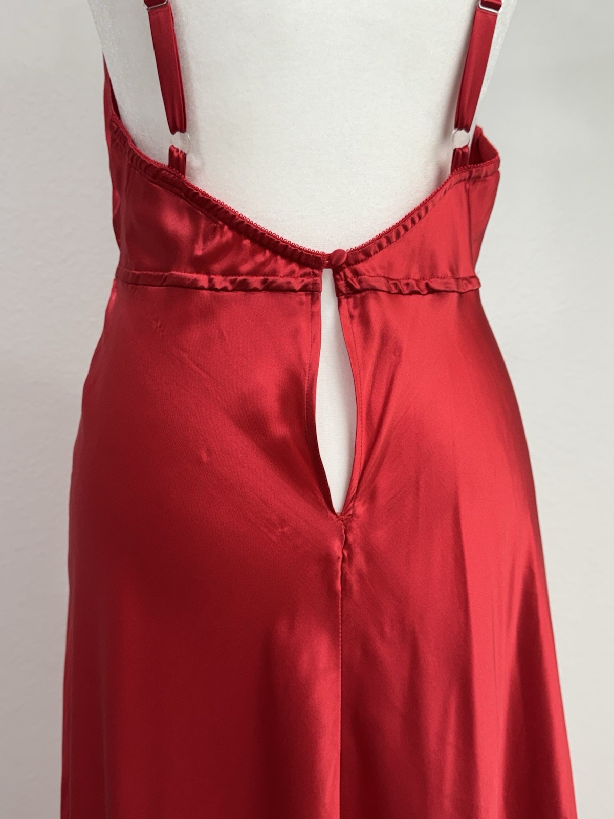 Vtg Jacalyn Bennett Fredericks Silky Red Satin Boudoir Gown Feather Trim S/M