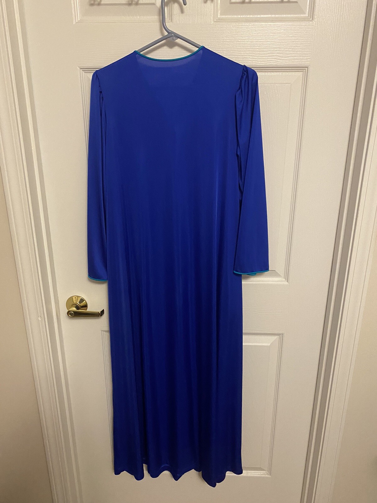 shadowline robe blue button up small e61