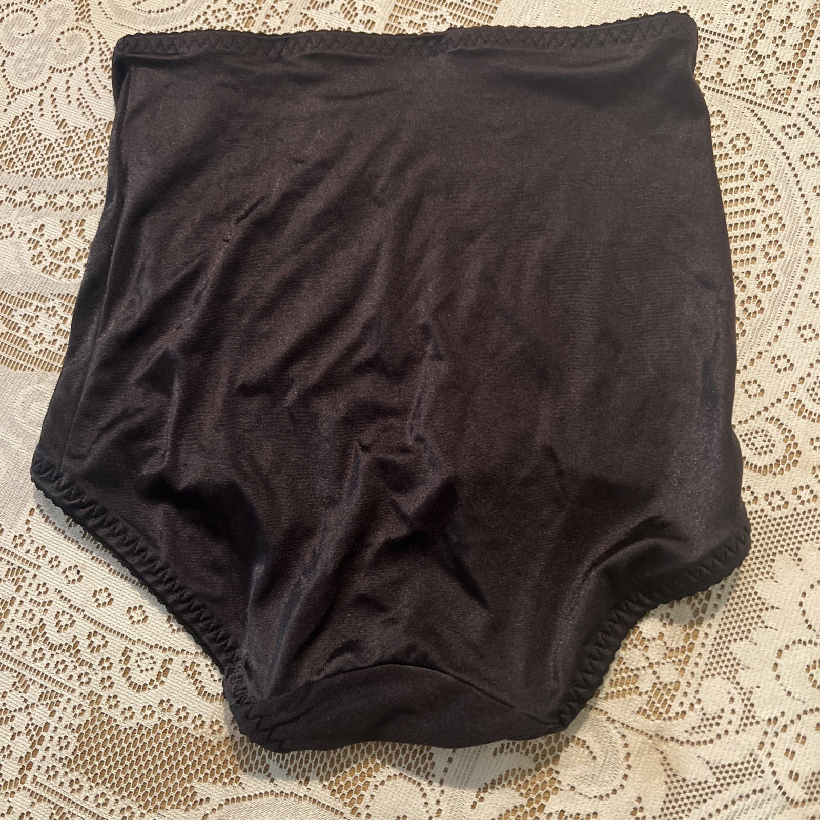 Vtg Cupid Shiny Stretch Satin Shaping M 6 Shaper Girdle Panties #2506 set of 2
