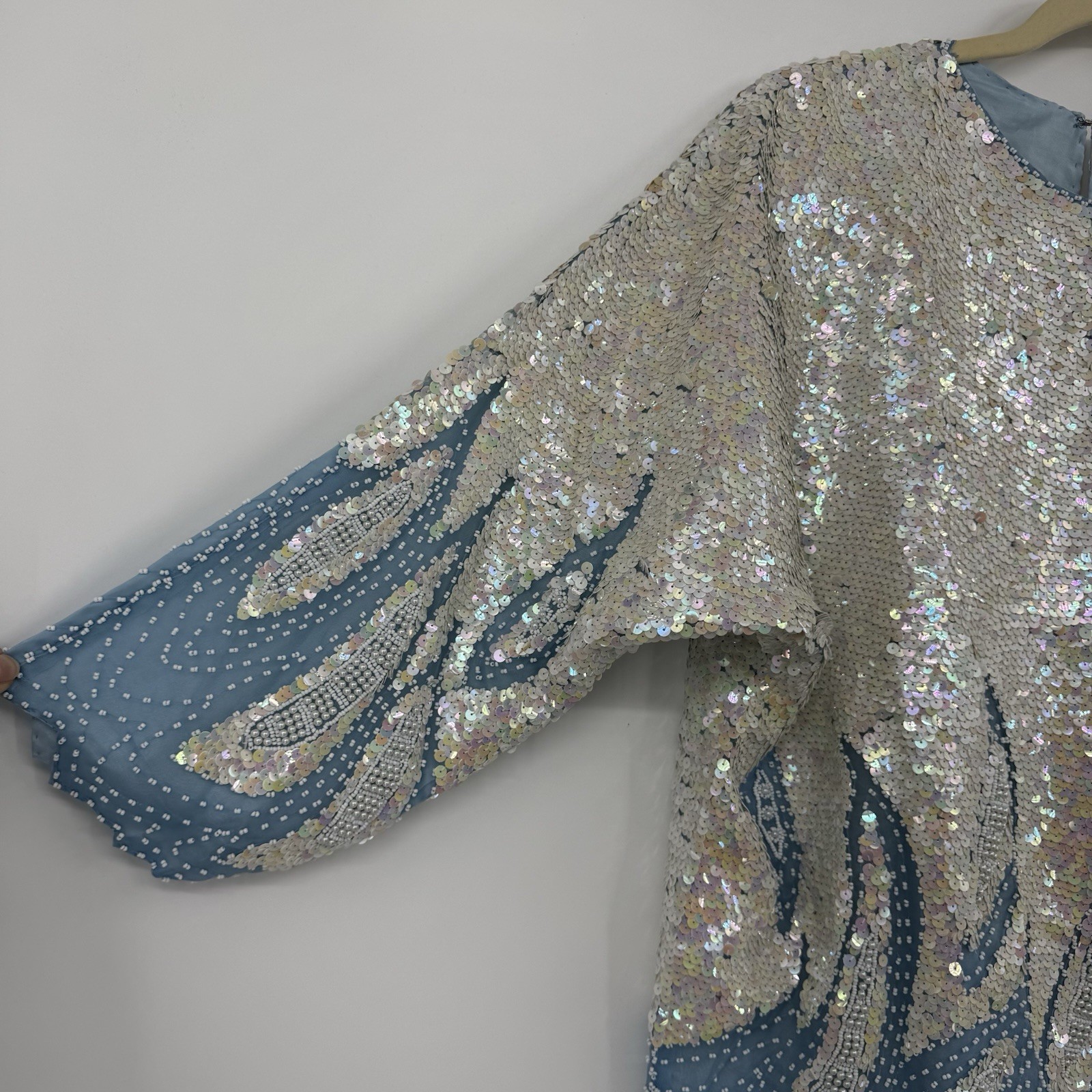 Vintage SILK Top Blue Waves Dolman Sleeves SEQUINS PEARLS All over Sz L NOS