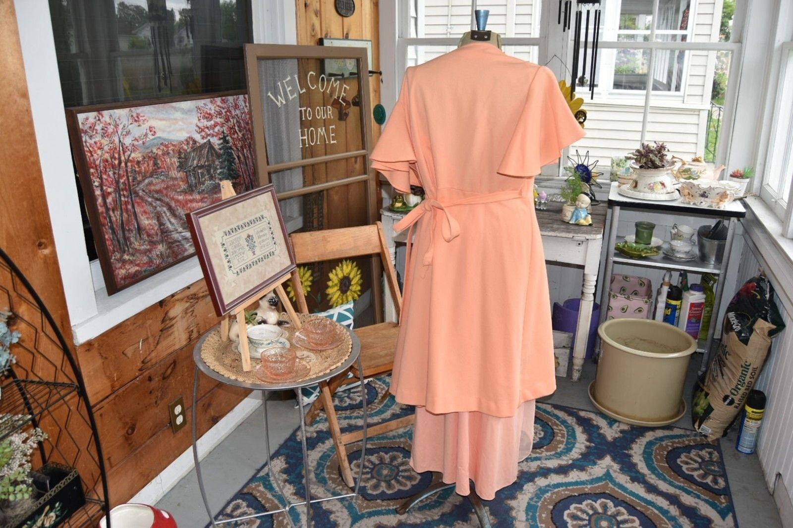 70s Spaghetti Strap Gown with Matching Wrap Roaman&rsquo;s Formal Peach – Size XS