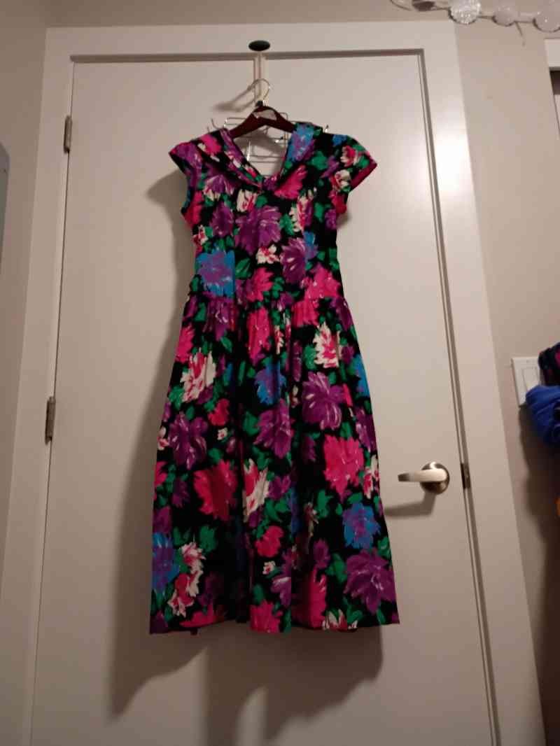 Oops California Dress Womens Floral Cottagecore Midi Prairie 1980s SIZE 11/12