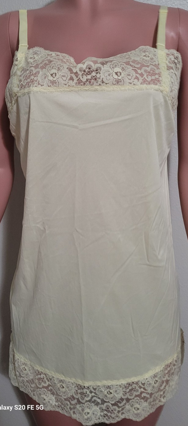 Confections Maidenform Yellow Nighty 44304 Size 36 Untagged