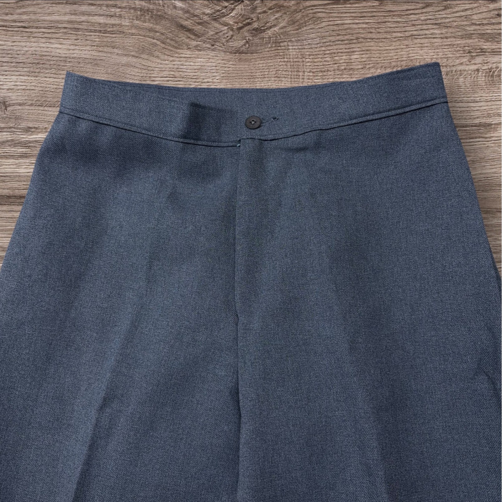 Vtg Levi&rsquo;s Bend Over Sta-Prest Gray Slacks Womens Size 12 (28×28) Made in USA