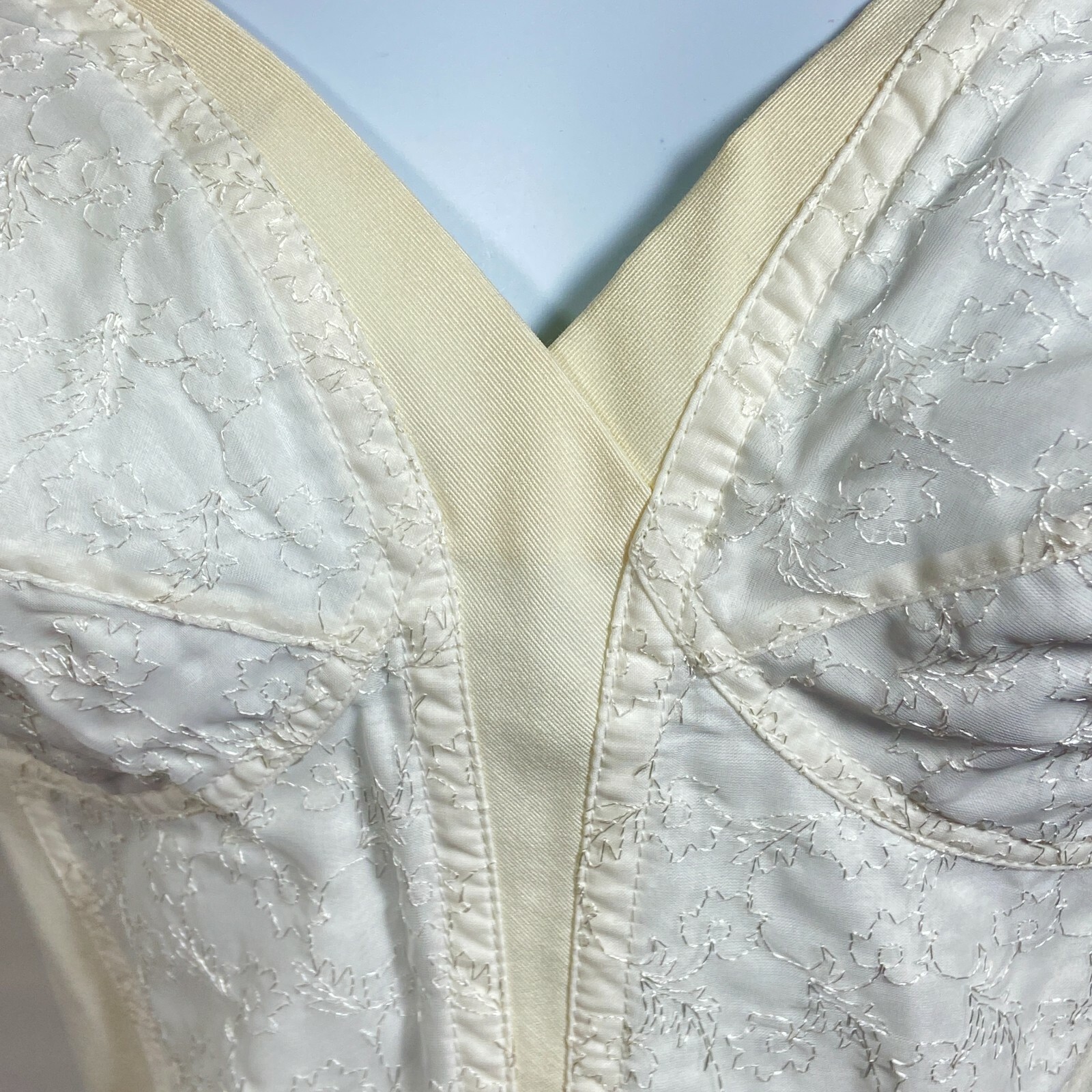 Playtex Vintage White Longline Bullet Bra #261 Size 38B NOS Original Box