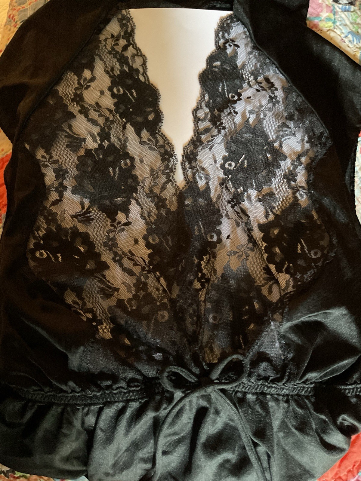 Vintage Gilead Black Nylon Maxi Nightgown Lace Trimmed Bodice Sz M