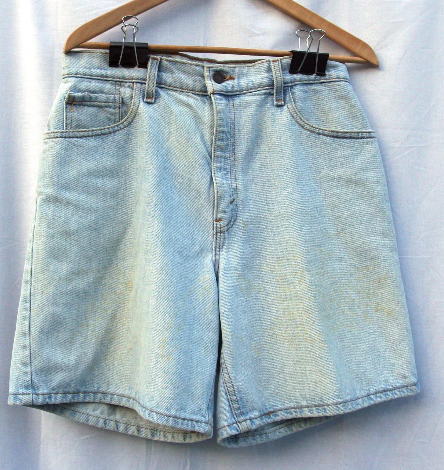 Levis light-blue denim 551 jean shorts size M