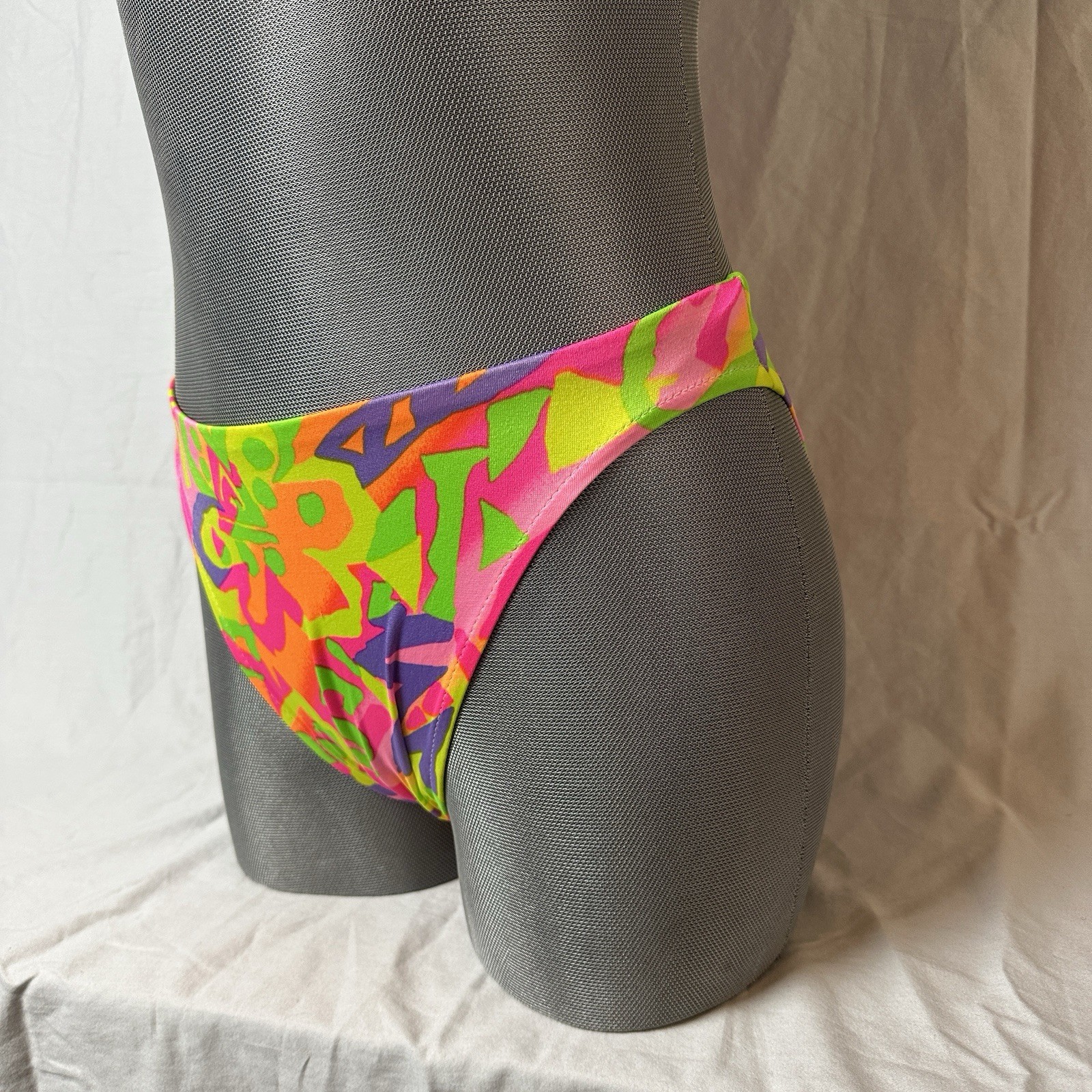Vtg 90s St Tropez String Bikini Swimsuit Neon Abstract Sz 11/12 Triangle Tie