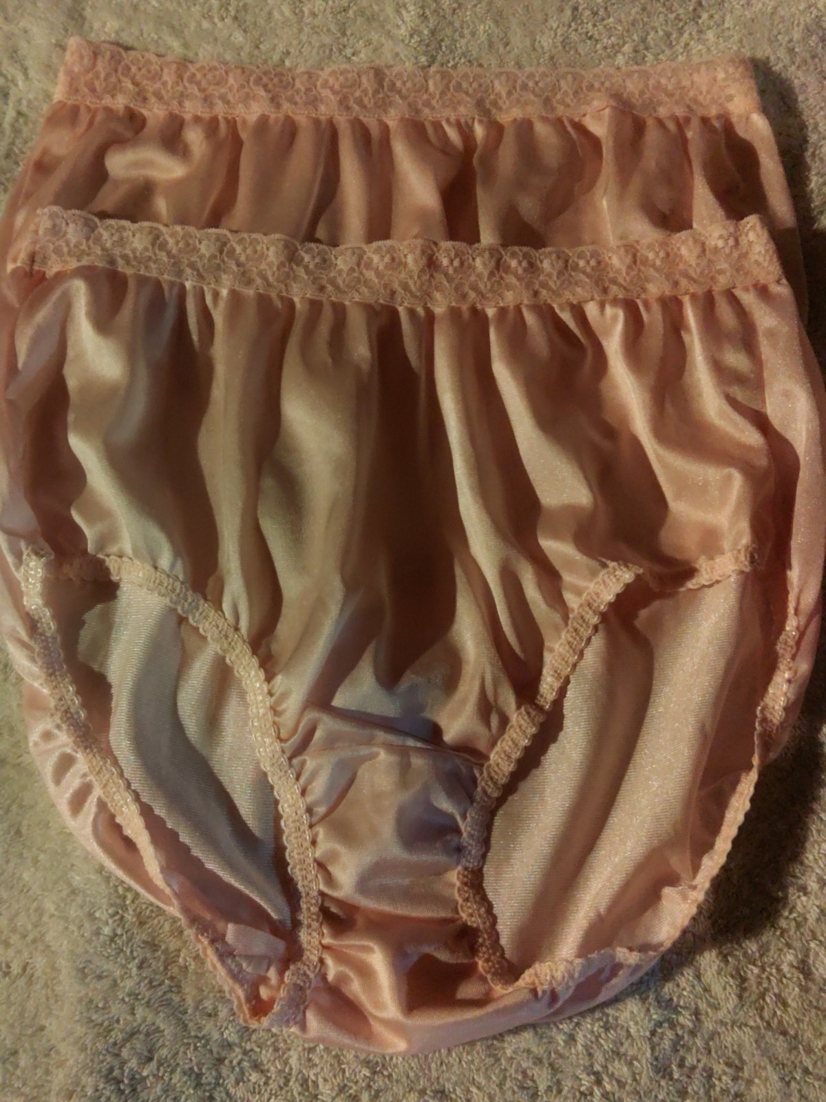 Lot Of 2 Size 8 vintage fruit of the loom 100% nylon panties W/ Wide Lace