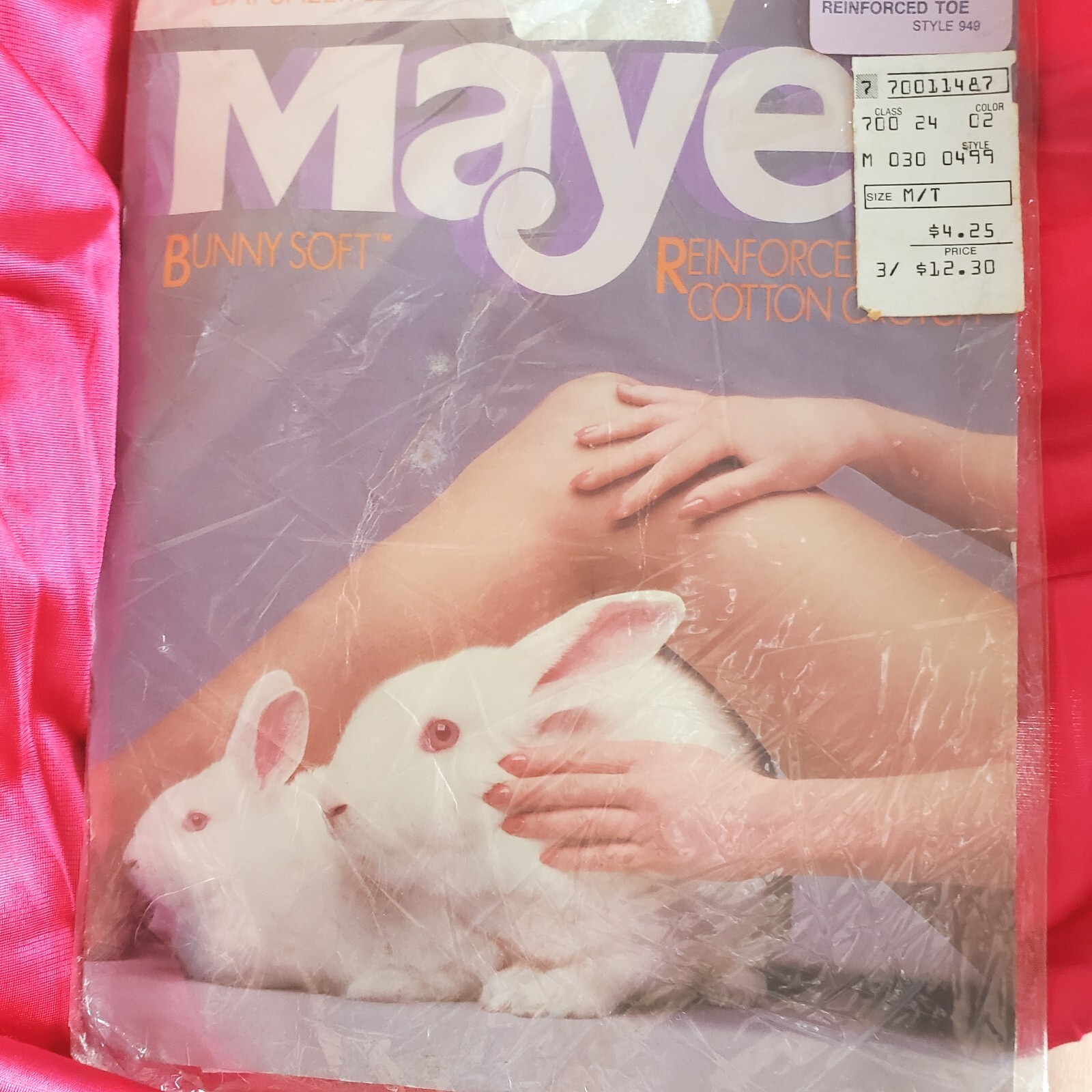 Mayer Bunny Soft Pantyhose Medium Tall White Control Top Reinforced Toe Vtg
