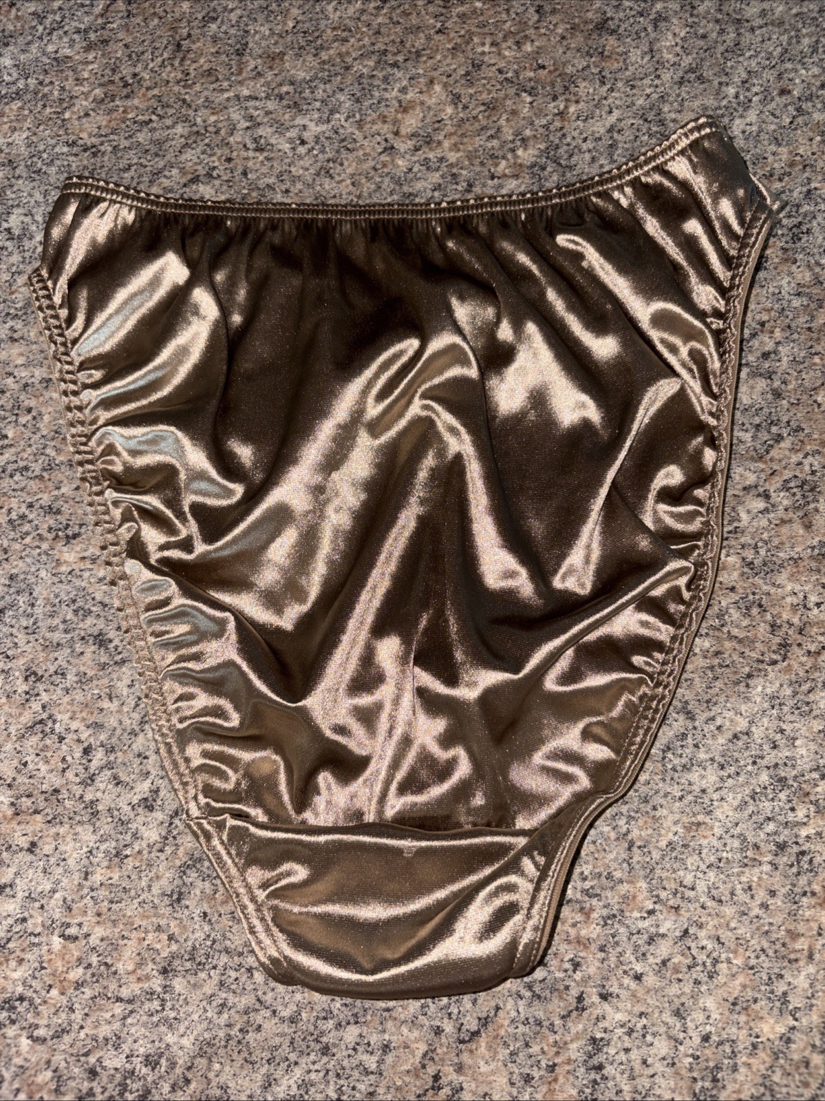 NWT Vintage Warner’s SHINY stretch Satin hi-cut Panties Small Nylon Champagne