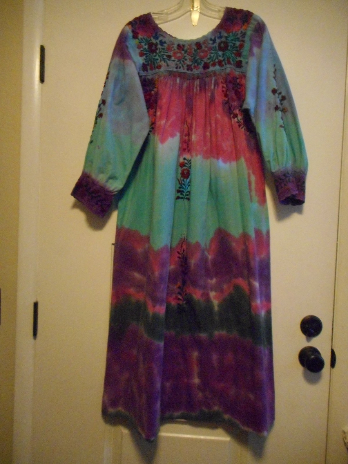 OAXACAN VINTAGE MEXICAN EMBOIDERED TYE DYE DRESS LARGE / XL LONG SLEEVE EUC