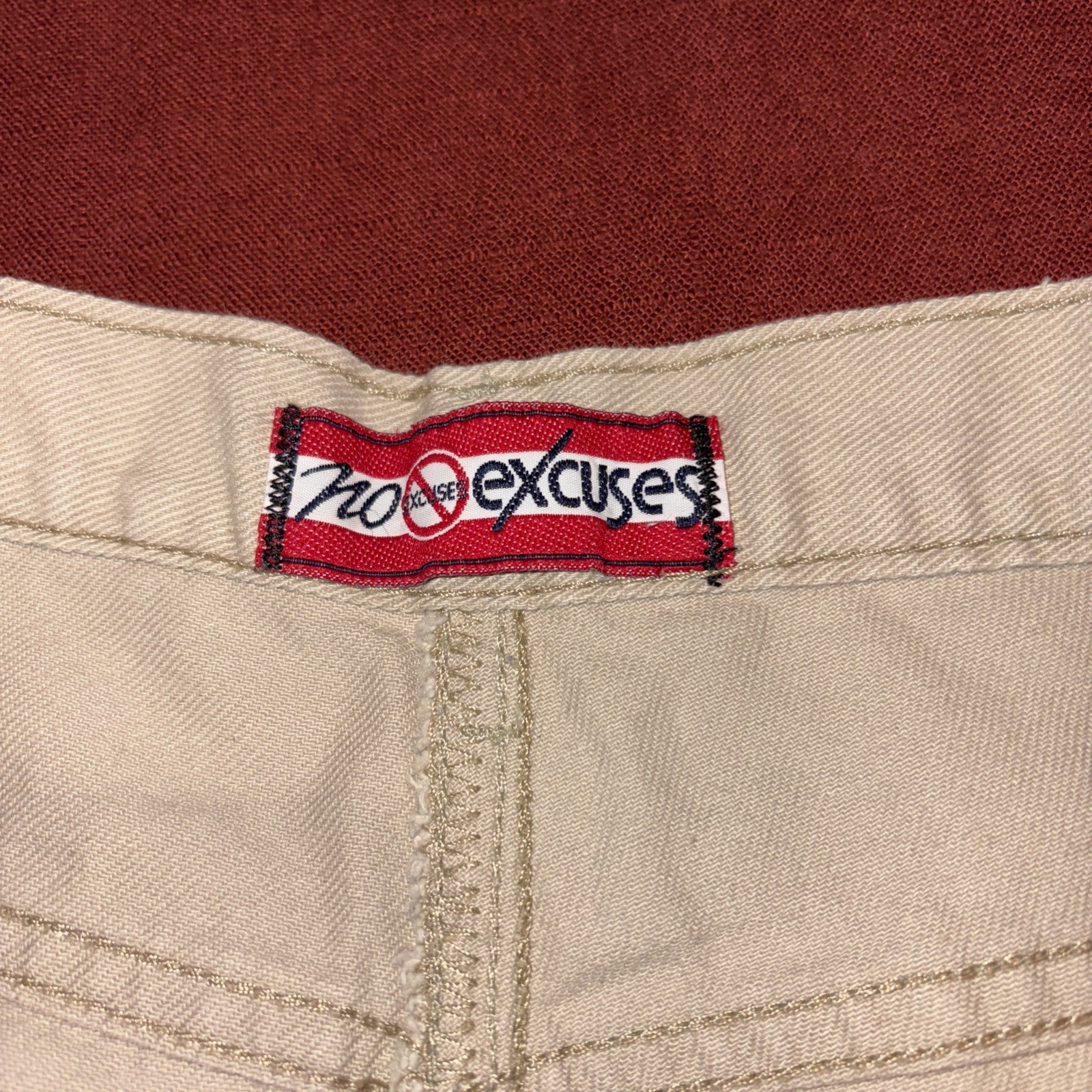 Femme Fatale Vintage Jeans Button Front Deep Pockets Tan Khaki 18 Hong Kong 29.5