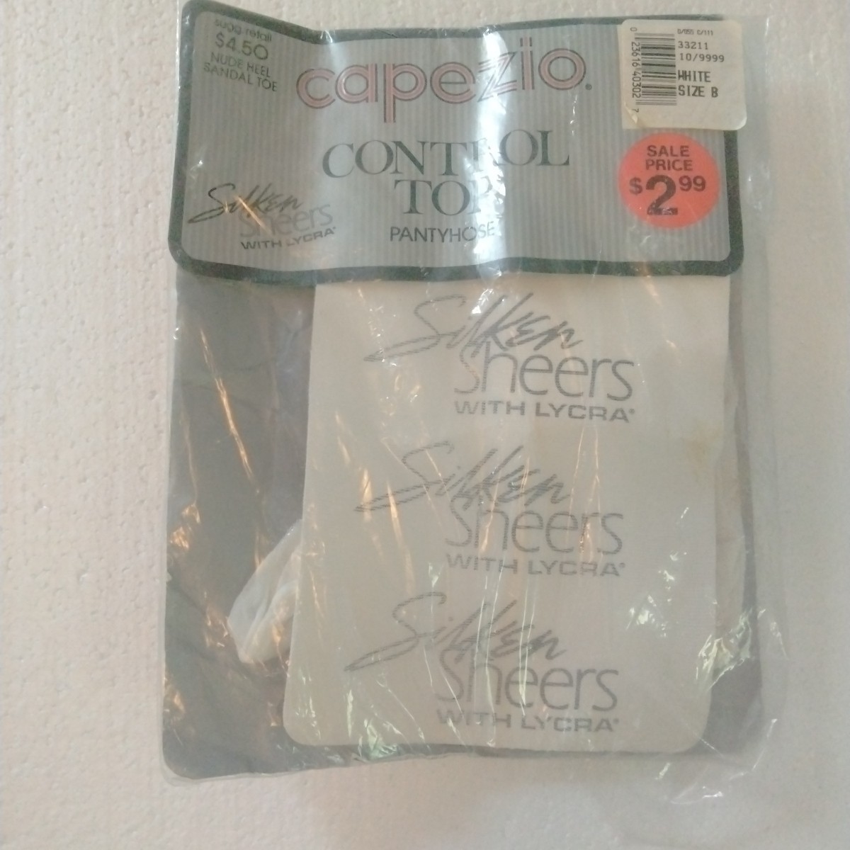 Vtg Nylon Pantyhose Size B White Capezio Silken Sheers Lycra Control Top Sandal