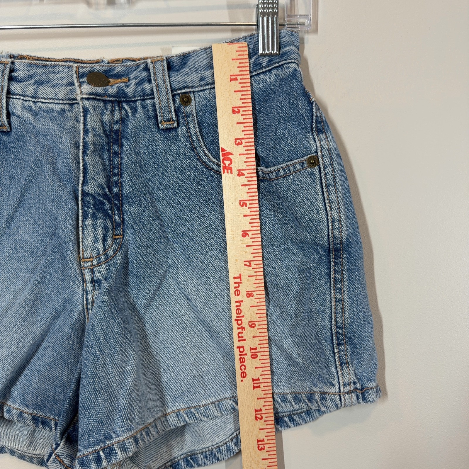 Vintage Mudd Denim Shorts Light Wash Embroidered Hand Logo 100% Cotton Y2K SZ 5