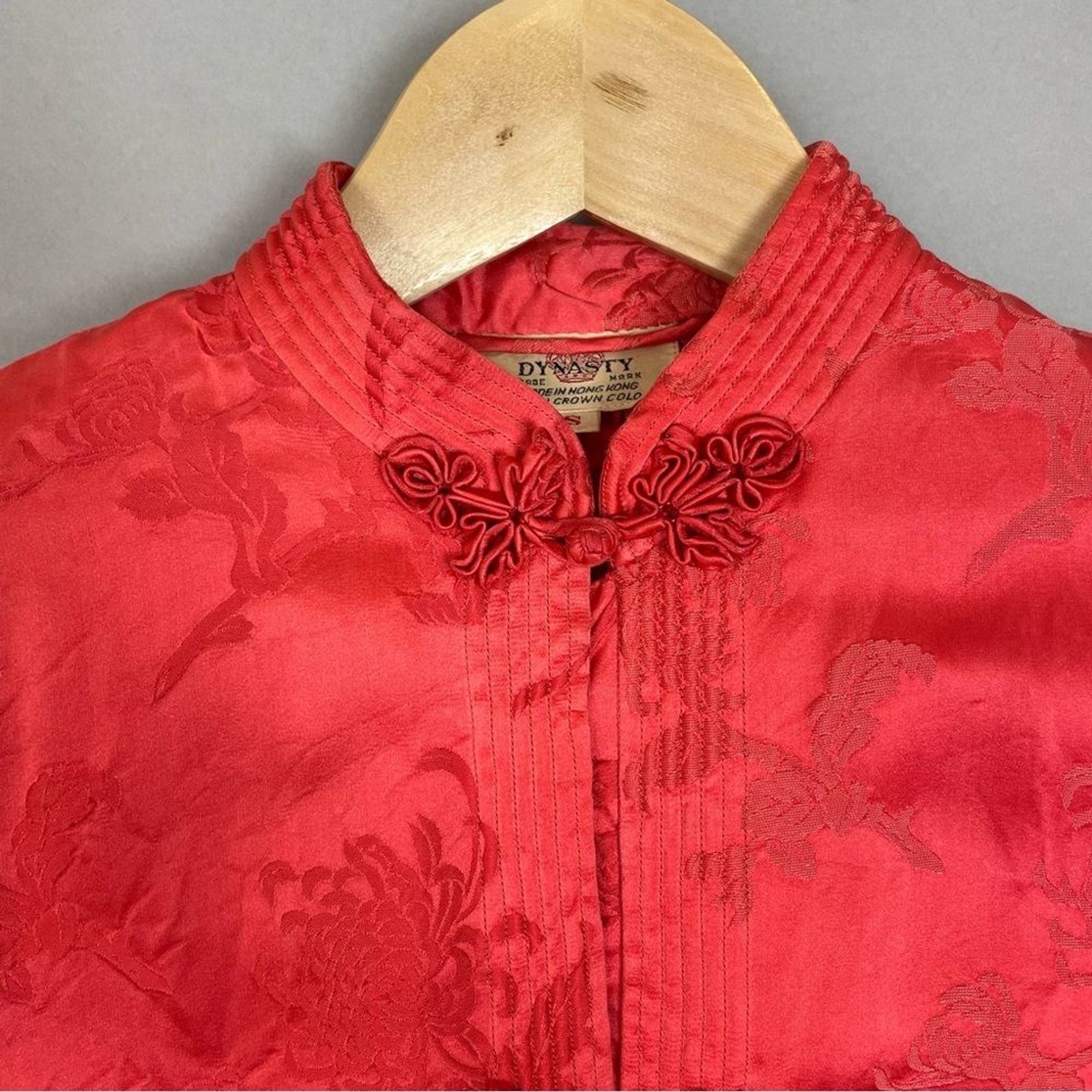 Vintage 1950s Dynasty Jacket Frog Closures Reddish Mandarin Collar Hong Kong
