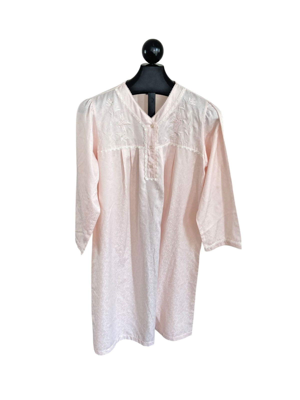 Vtg Womens Pink Embroidered Satin Nightgown Lace Yoke Pleated Long Sleeve Gown