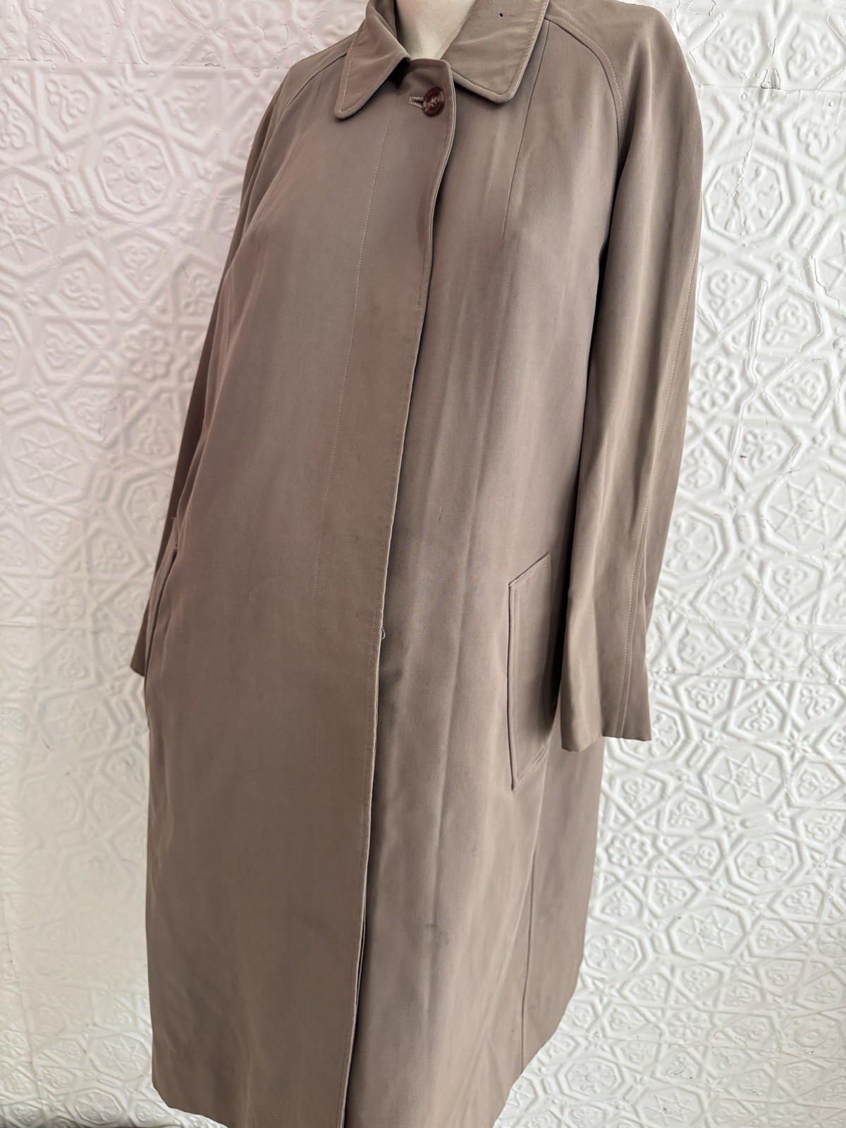 Original Vintage Mac-Chas Macintosh Overcoat-1940s-Rain-Beige-As is-Winter Coat