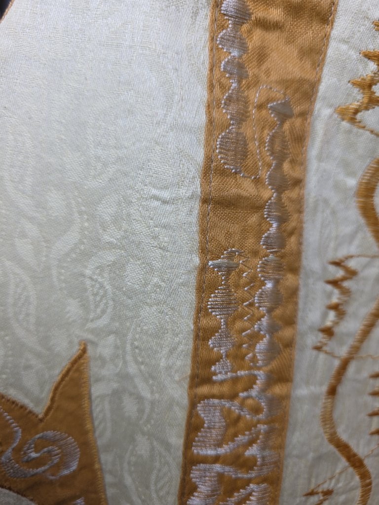 Vintage Embroidered African Yellow and Cream Kaftan and Matching Pants