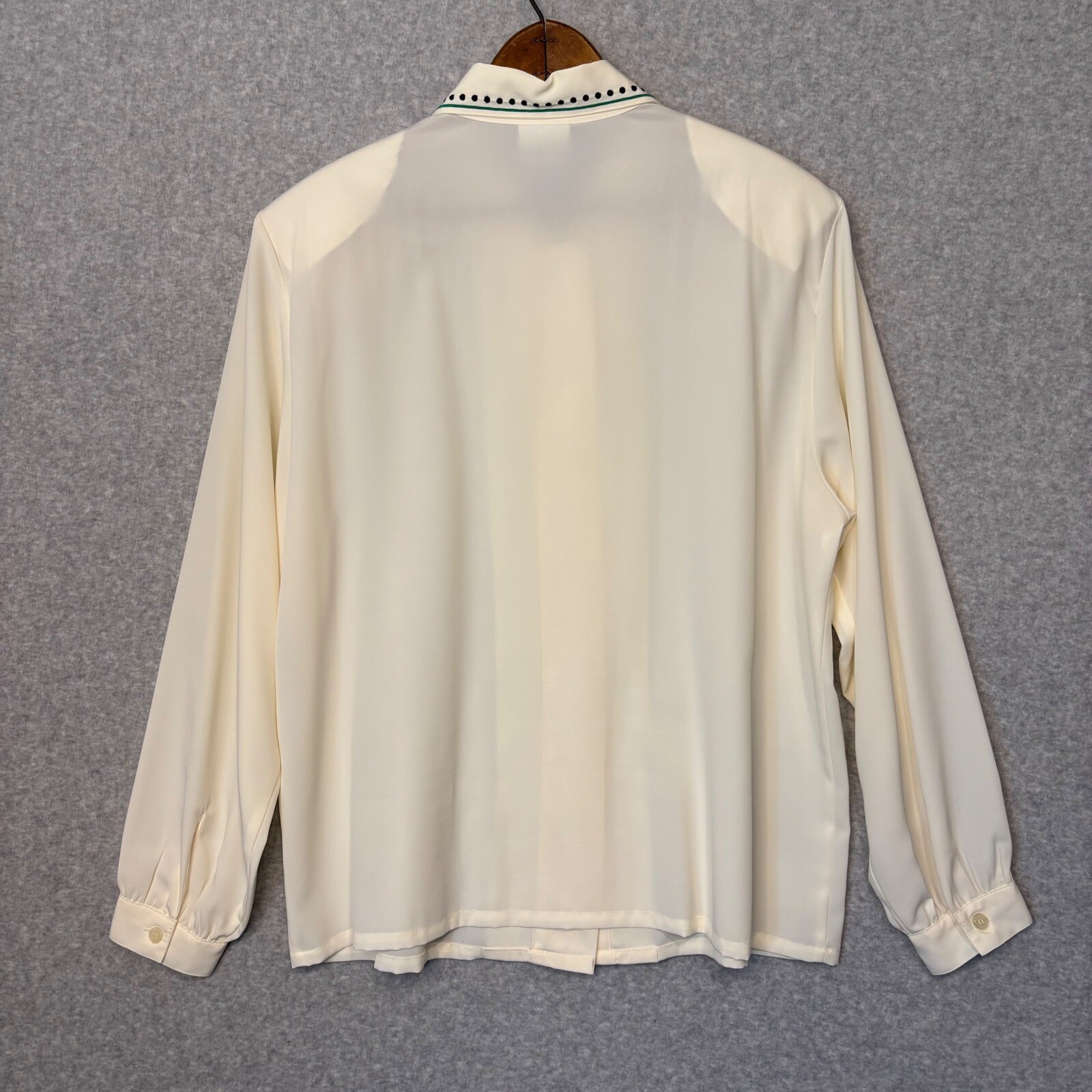 Koret Women&rsquo;s 16 Button Down Blouse Ivory Green Blue Hidden Button Vintage 80s