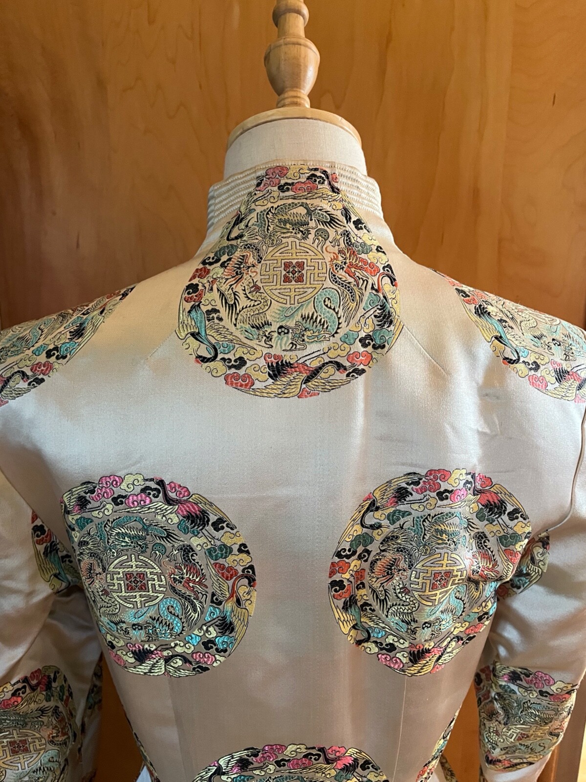 WOMEN&rsquo;S VINTAGE DYNASTY HONG KONG CHINESE SILK BROCADE DRESS COAT JACKET XS / S