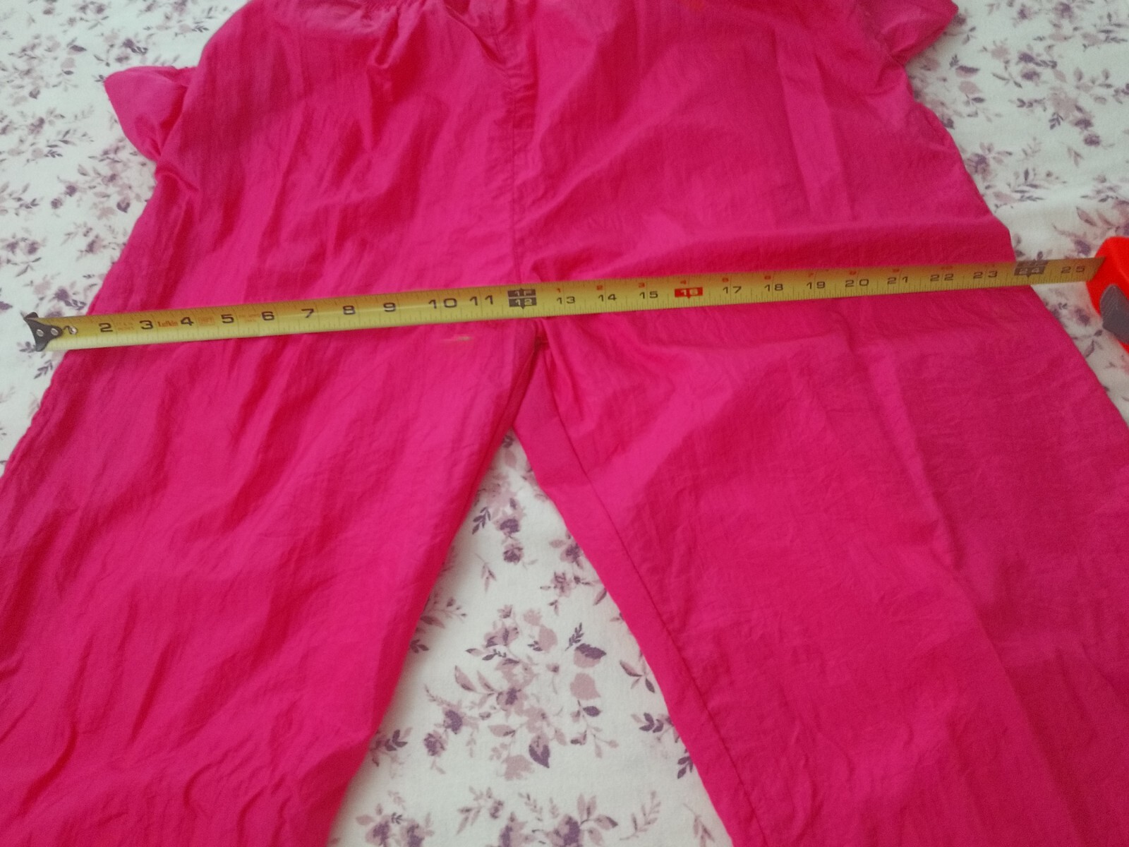 Vintage Casual Isle Nylon Lined Windbreaker Jacket and Pants Size L Suit REDUCED