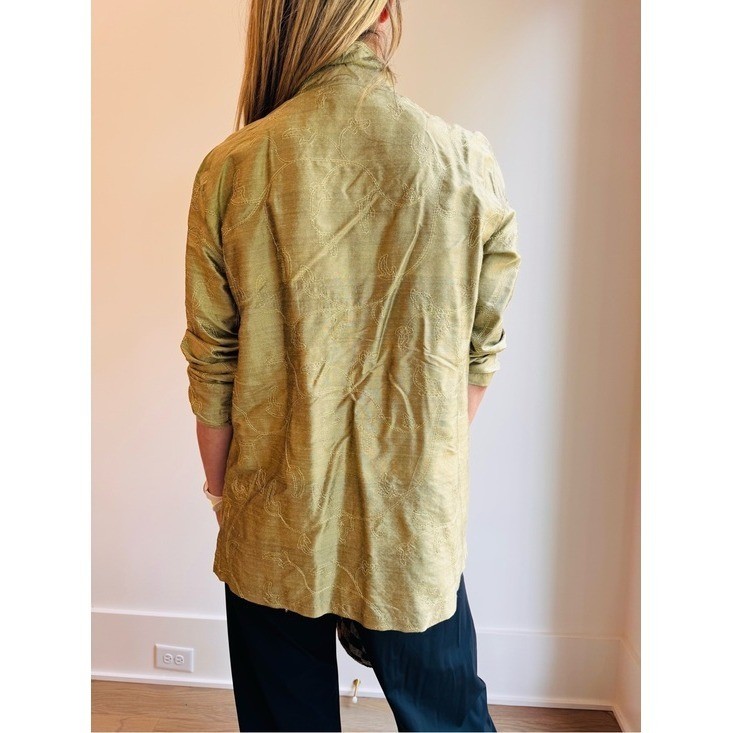 Vintage Silk Blend embroidered tunic. Size Large. Cottagecore. 90s Y2K