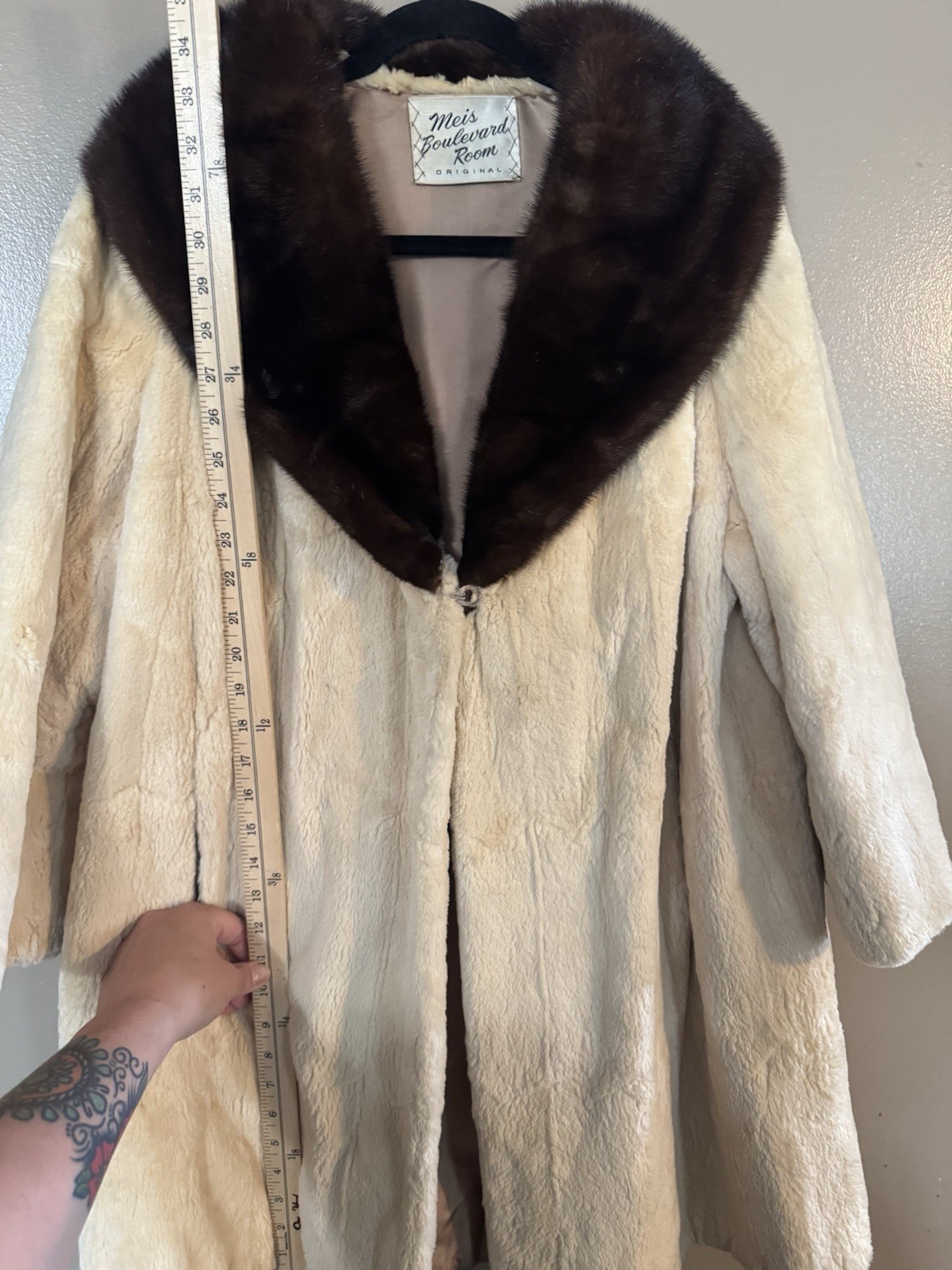 60’s/70’s Meis Boulevard Room Original Fur Coat See Measurements Hollywood Glam