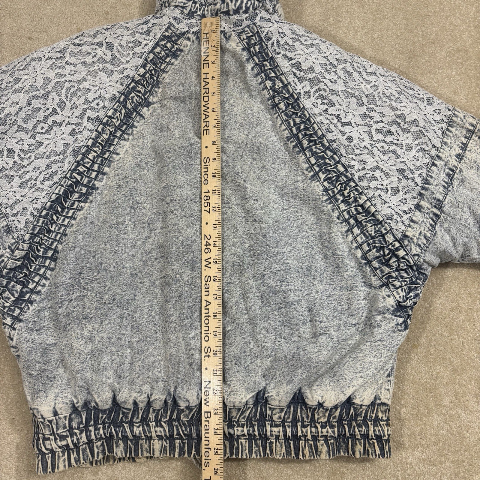 Vintage Original 80s East West Acid Wash Denim L Puffer Jacket Small Floral Lace