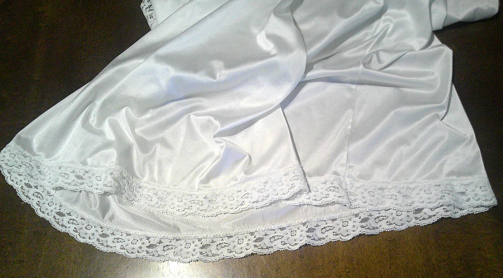 Vtg Vasserette Full Slip Womens 38F Underneath It All Lace Trim Adjustable