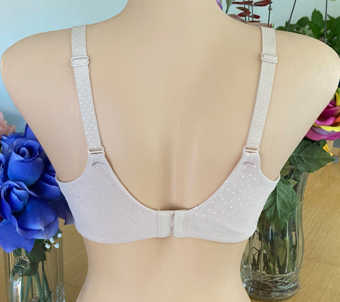 Wacoal 34D Beige BACK APPEAL Molded Cup Underwire Bra #855303